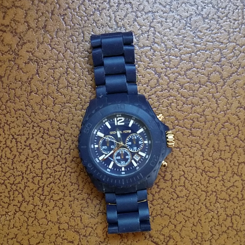 Michael Kors MK 8300 Navy Blue Watch